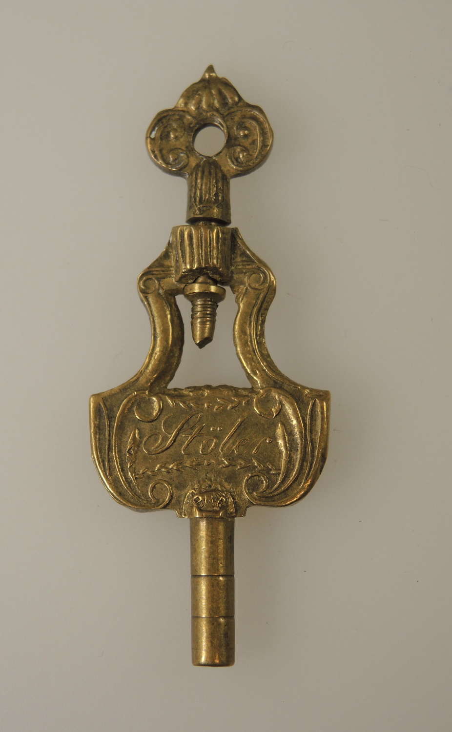 Early French gilt pocket watch key c1790