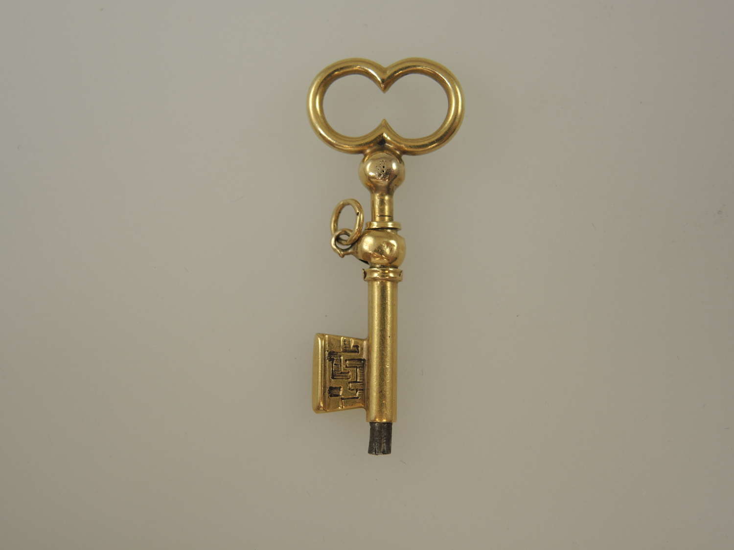 Unusual solid 18K gold KEY shaped pocket watch key c1825