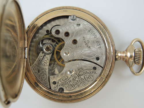 Gold plated Waltham full hunter pocket watch c1916