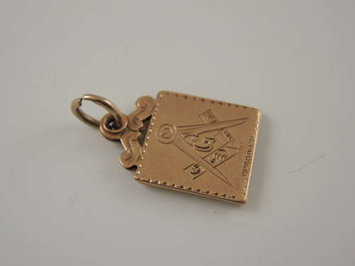 Scarce 9K gold Masonic fob c1919