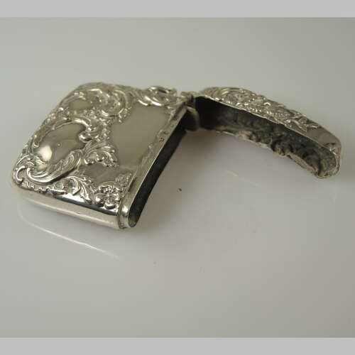 SUPERB Victorian English silver Vesta case with Repousse work c1898